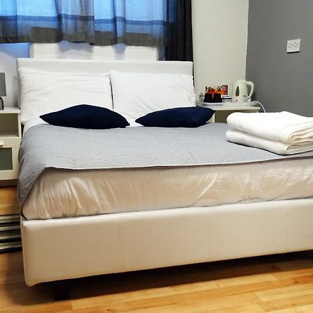 Ava Residence Лидс Экстерьер фото