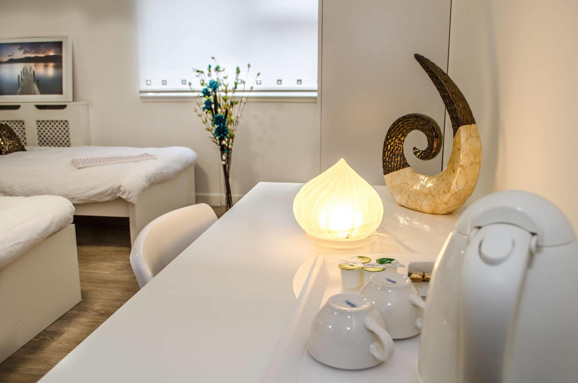 Ava Residence Лидс Экстерьер фото